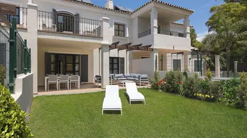 Villa en San Pedro de Alcántara - M156338