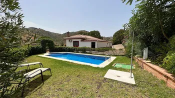 Finca / Propiedad rural en Almogía - M168303