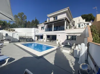 Villa en Torremolinos - M172931