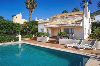 Villa en Albir - M203696