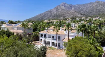 Villa en Sierra Blanca - M226183