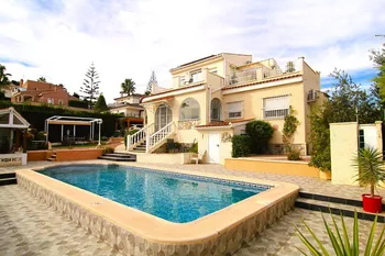 Villa in Ciudad Quesada - M240514