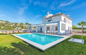 Villa en Sierrezuela - M241329