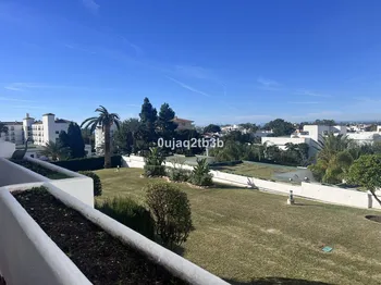 Penthouse in Nueva Andalucía - M241941