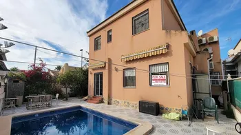 Villa en Mil Palmeras - M242895