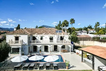 Villa en Guadalmina Alta - M252892