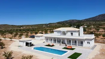 Villa en Pinoso/El Pinós - M259879