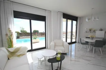 Villa en Orihuela Costa - M260300