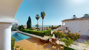 Villa en Caleta de Vélez - M262762