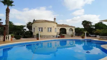 Villa en Catral - M264025