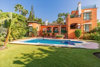 Villa en Bahía de Marbella - M269099