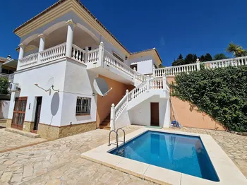 Villa en Alcaucín - M269302