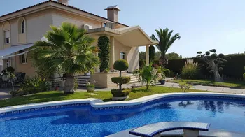 Villa en Mil Palmeras - M270212