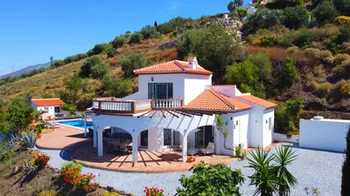 Villa en Arenas - M272378