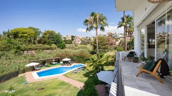 Villa en Nueva Andalucía - M280312