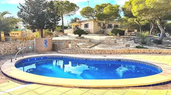 Country Home in Cañada de San Pedro - M280444