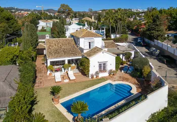 Villa en Marbella - M280840