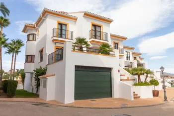 Villa pareada en Miraflores - M282166