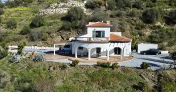 Villa en Arenas - M290308