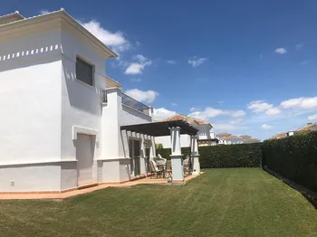 Villa en Roldan - M290621