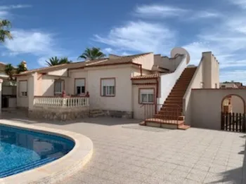 Villa en San Luis de Sabinillas - M290648