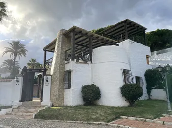 Villa en Sierra Blanca - M291421