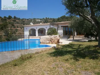 Finca / Propiedad rural en Benissa - M065009