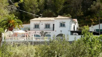 Villa en Parcent - M065110