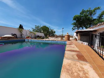 Villa en Nueva Andalucía - M068201