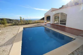 Villa en Arenas - M070276