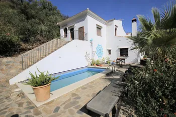 Villa in Sedella - M081864